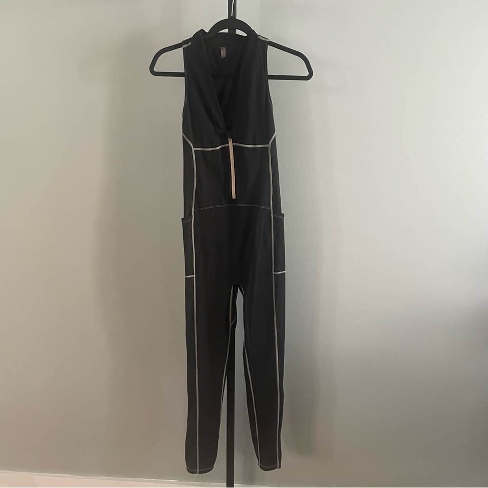 Free People FP Movement - Final Stretch Onesie Size Medium - Picture 3 of 8